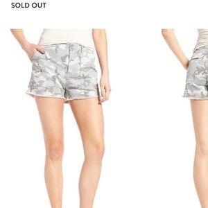 Treasure & Bond Camo High Waist Boyfriend Shorts